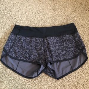 Lululemon speedy shorts